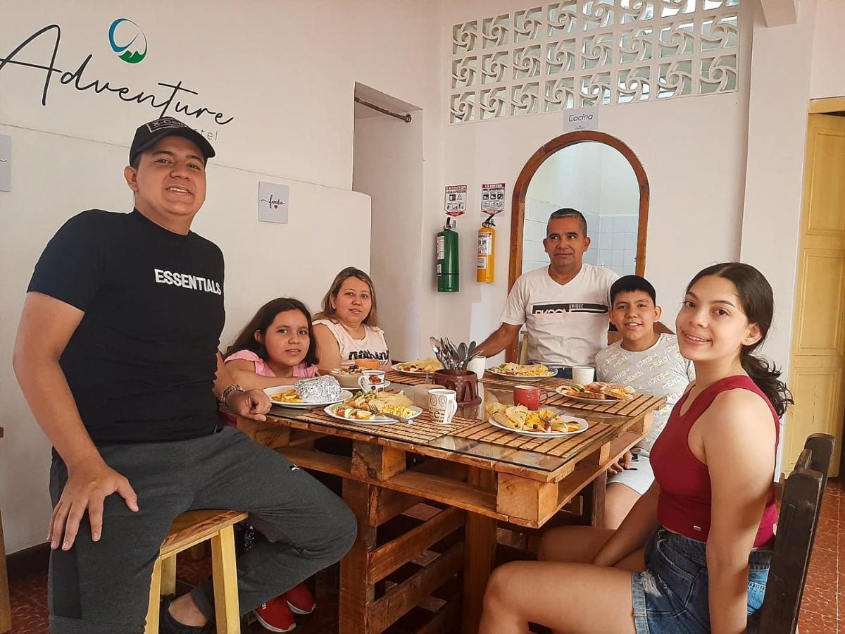Adventure Hostel سان جيل المظهر الخارجي الصورة