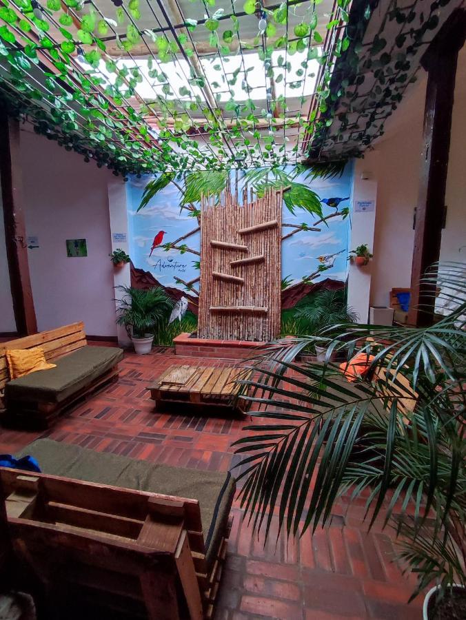 Adventure Hostel سان جيل المظهر الخارجي الصورة