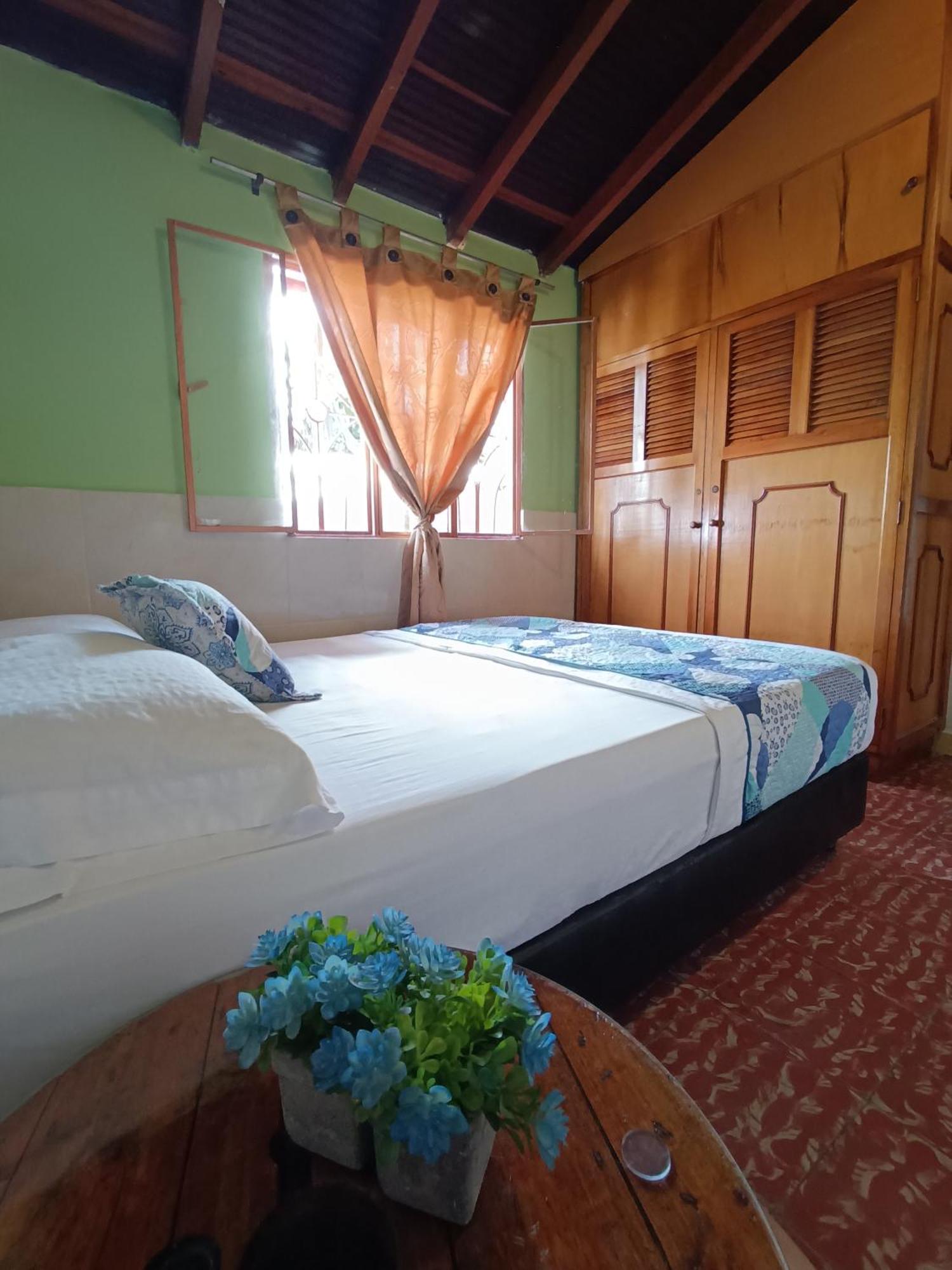 Adventure Hostel سان جيل المظهر الخارجي الصورة