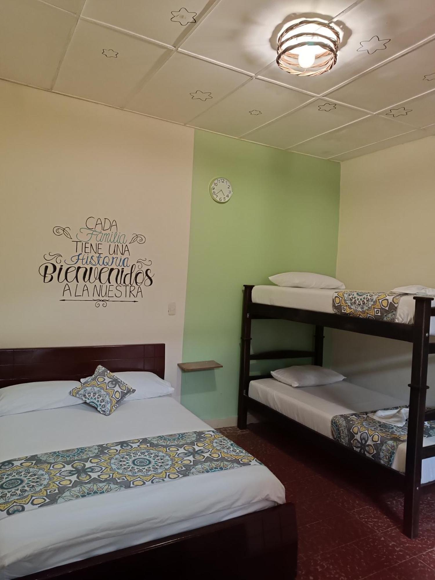 Adventure Hostel سان جيل المظهر الخارجي الصورة