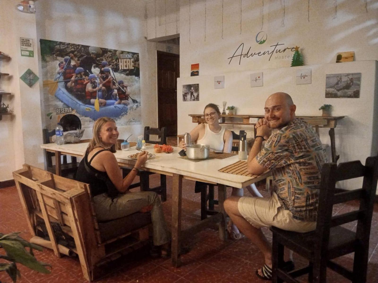 Adventure Hostel سان جيل المظهر الخارجي الصورة