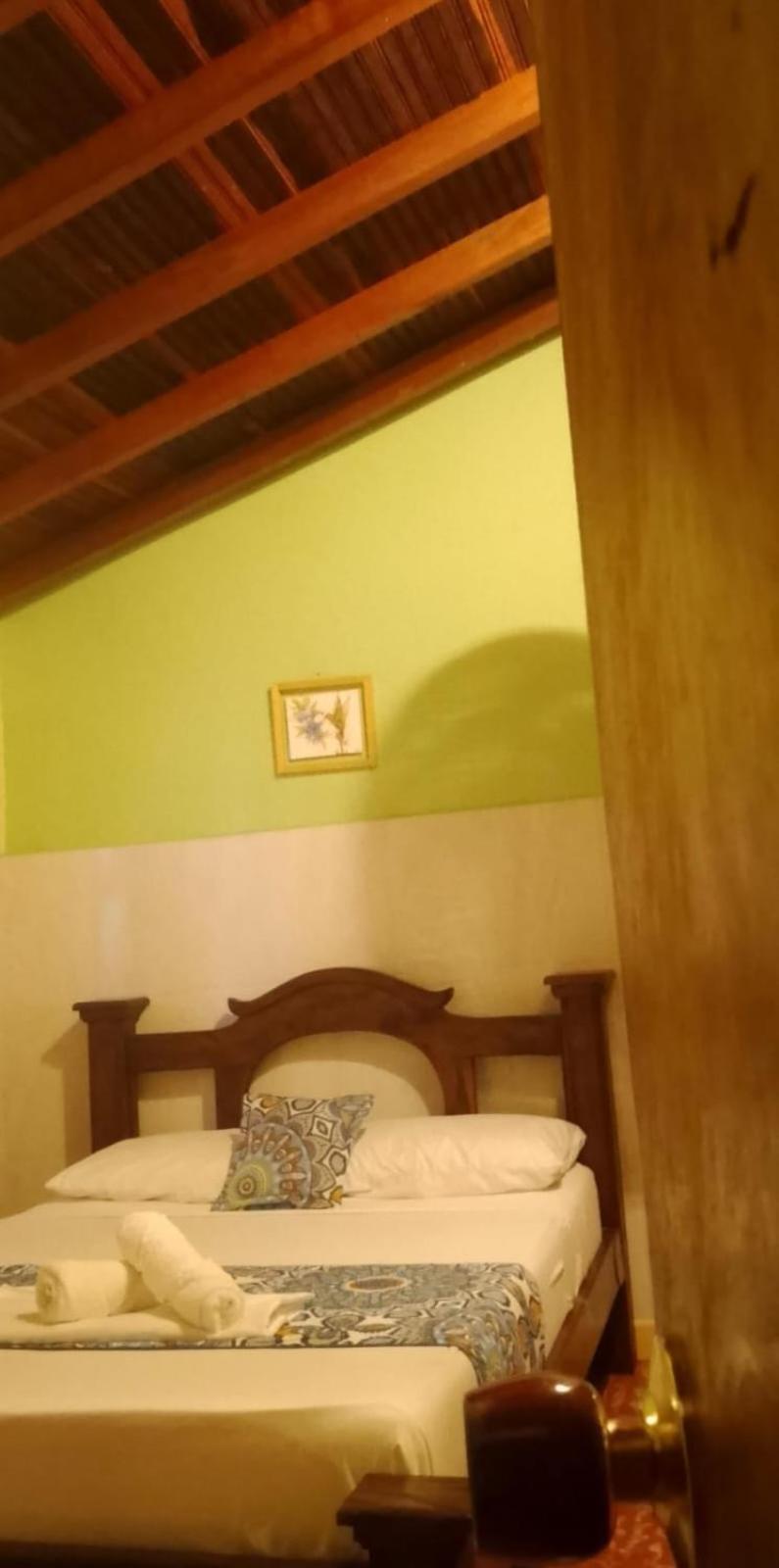 Adventure Hostel سان جيل المظهر الخارجي الصورة
