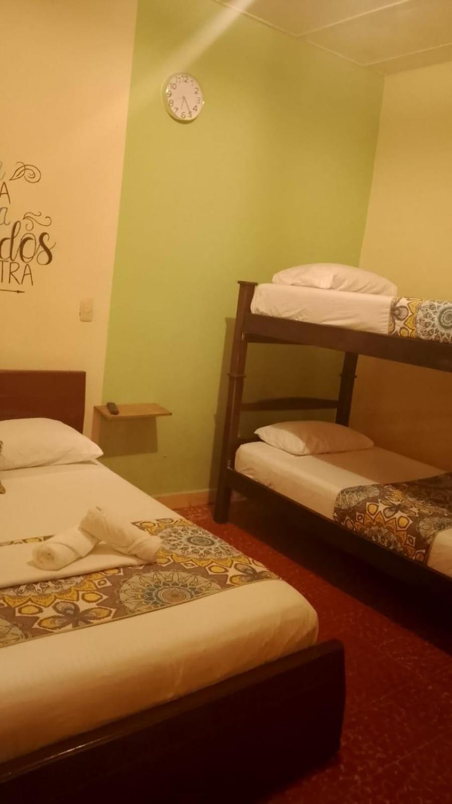 Adventure Hostel سان جيل المظهر الخارجي الصورة