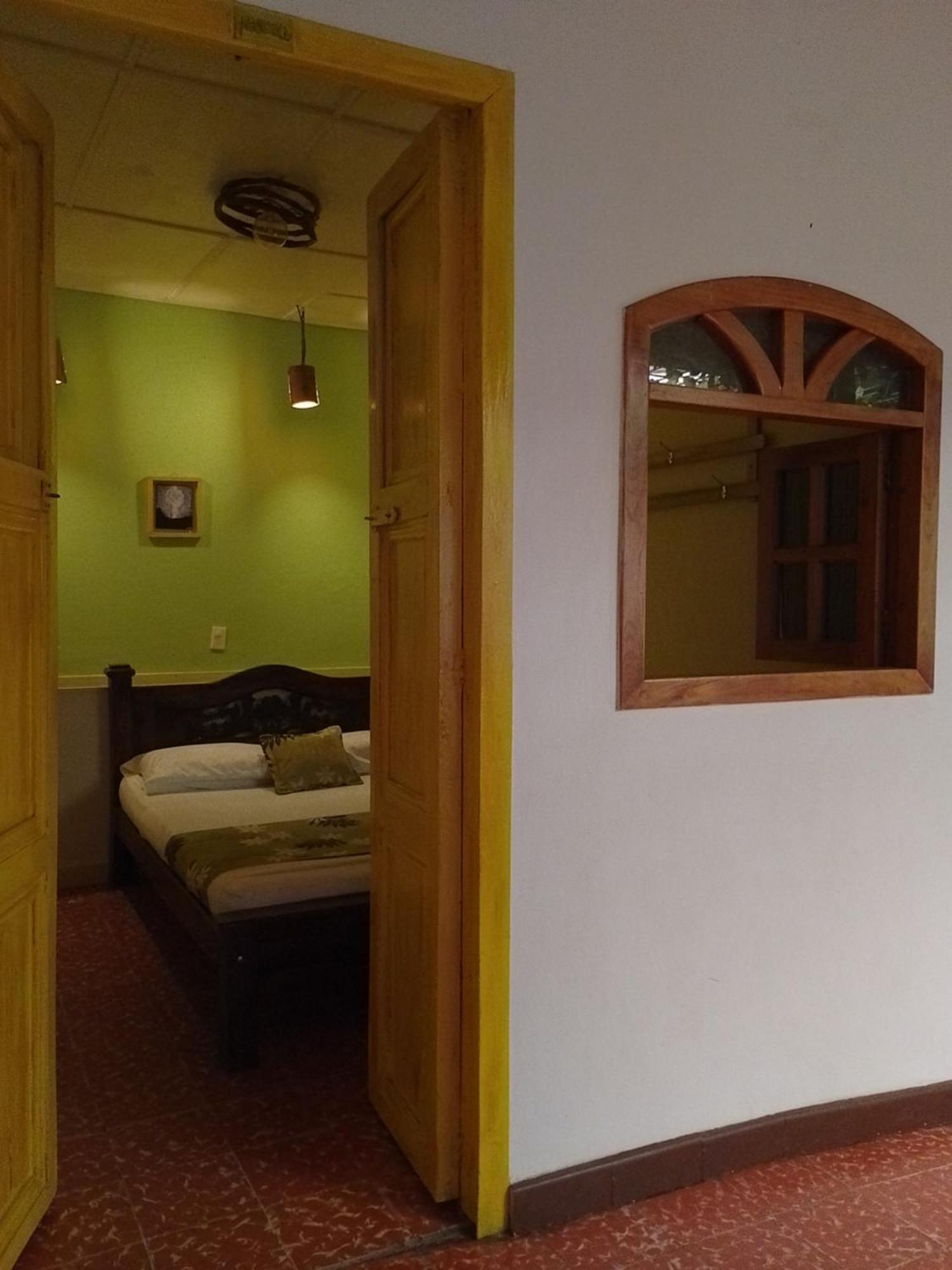 Adventure Hostel سان جيل المظهر الخارجي الصورة